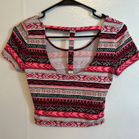 Open back crop top - Picture 2 of 2